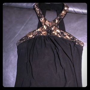 Sequence detailed black top